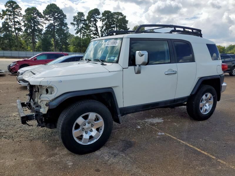 Toyota FJ Cruiser