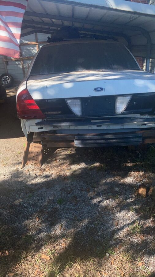 Ford Crown Victoria