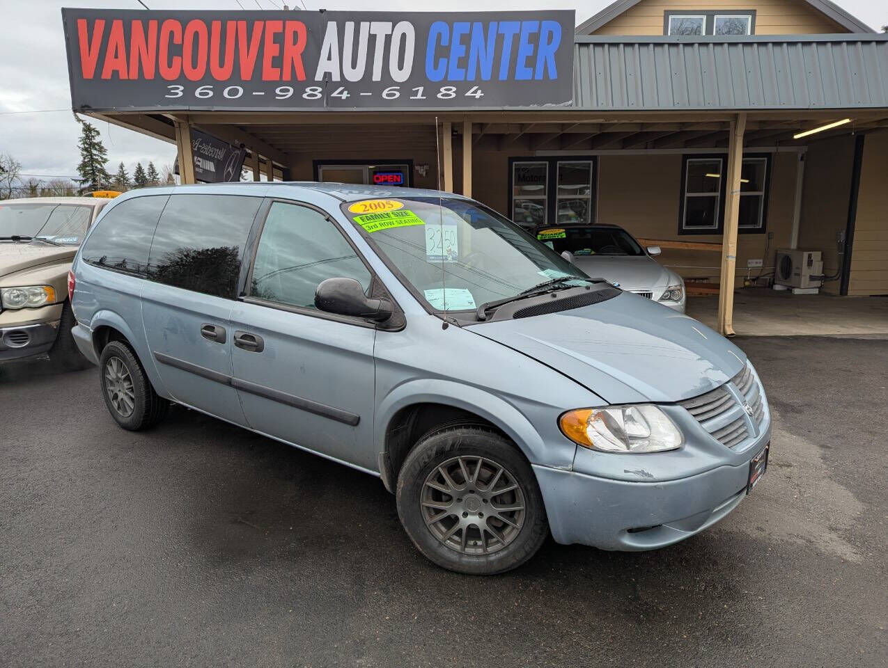 2005 DODGE Caravan