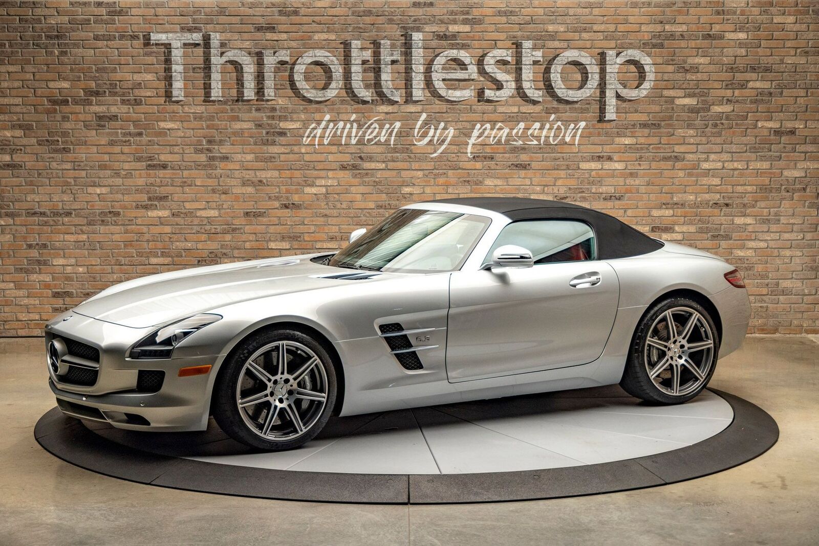 2012 MERCEDES-BENZ SLS-Class