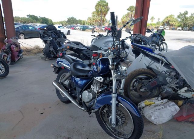 Suzuki GZ250K