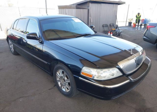 Lincoln Town Car