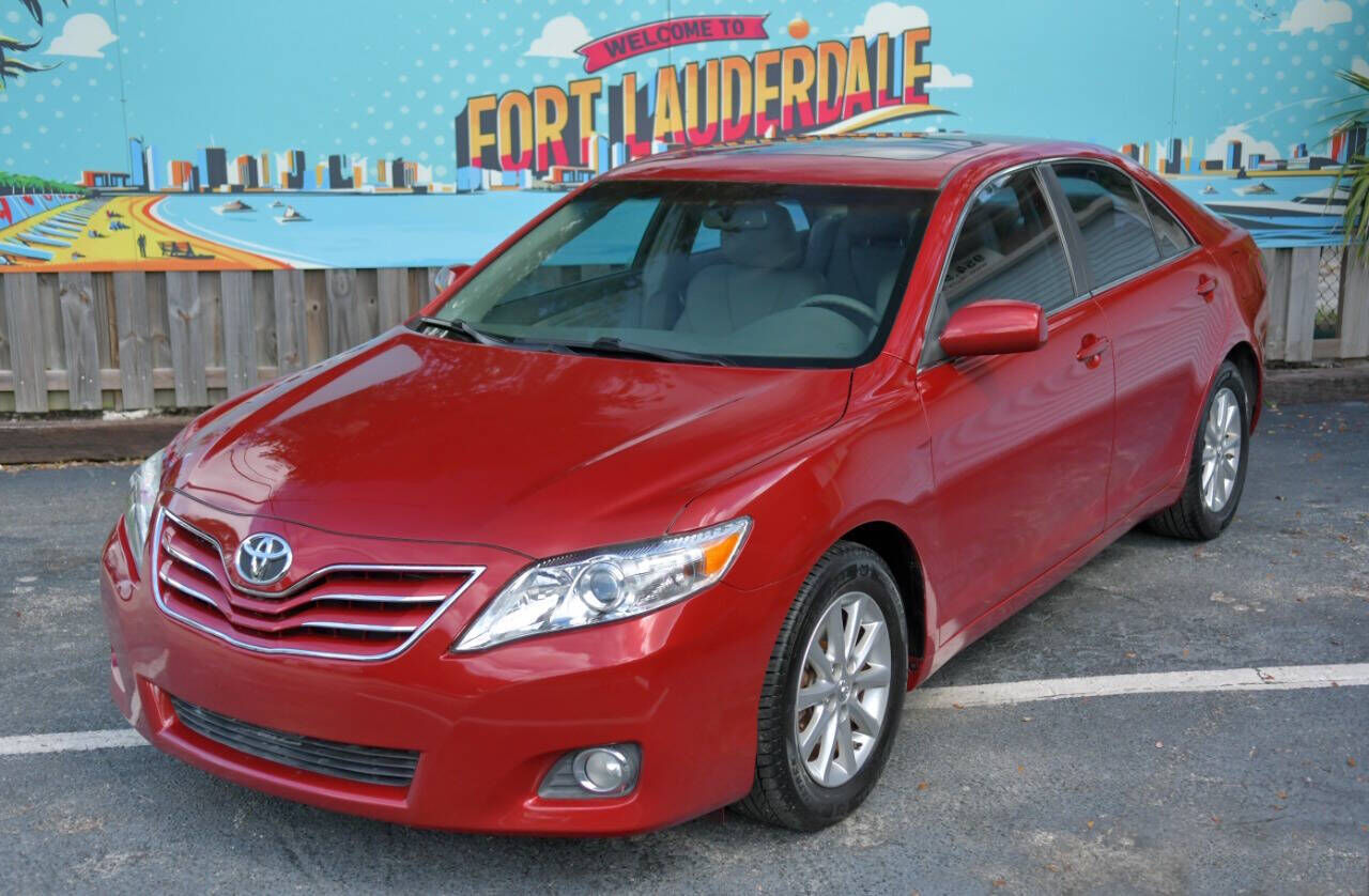 2011 TOYOTA Camry