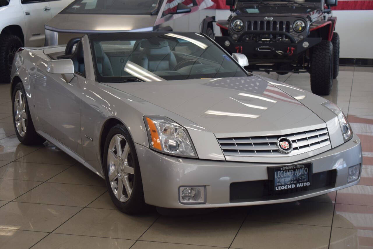 Cadillac XLR