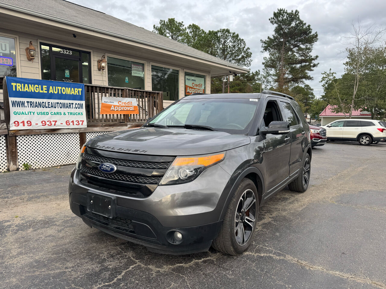 2015 FORD Explorer