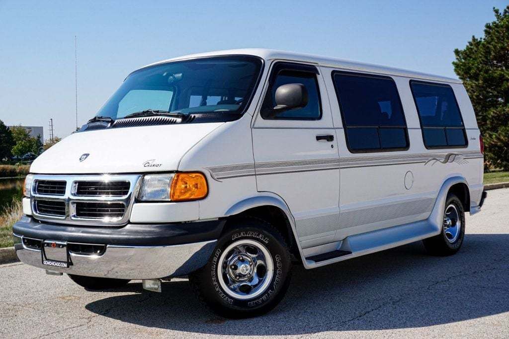 Dodge Ram Van
