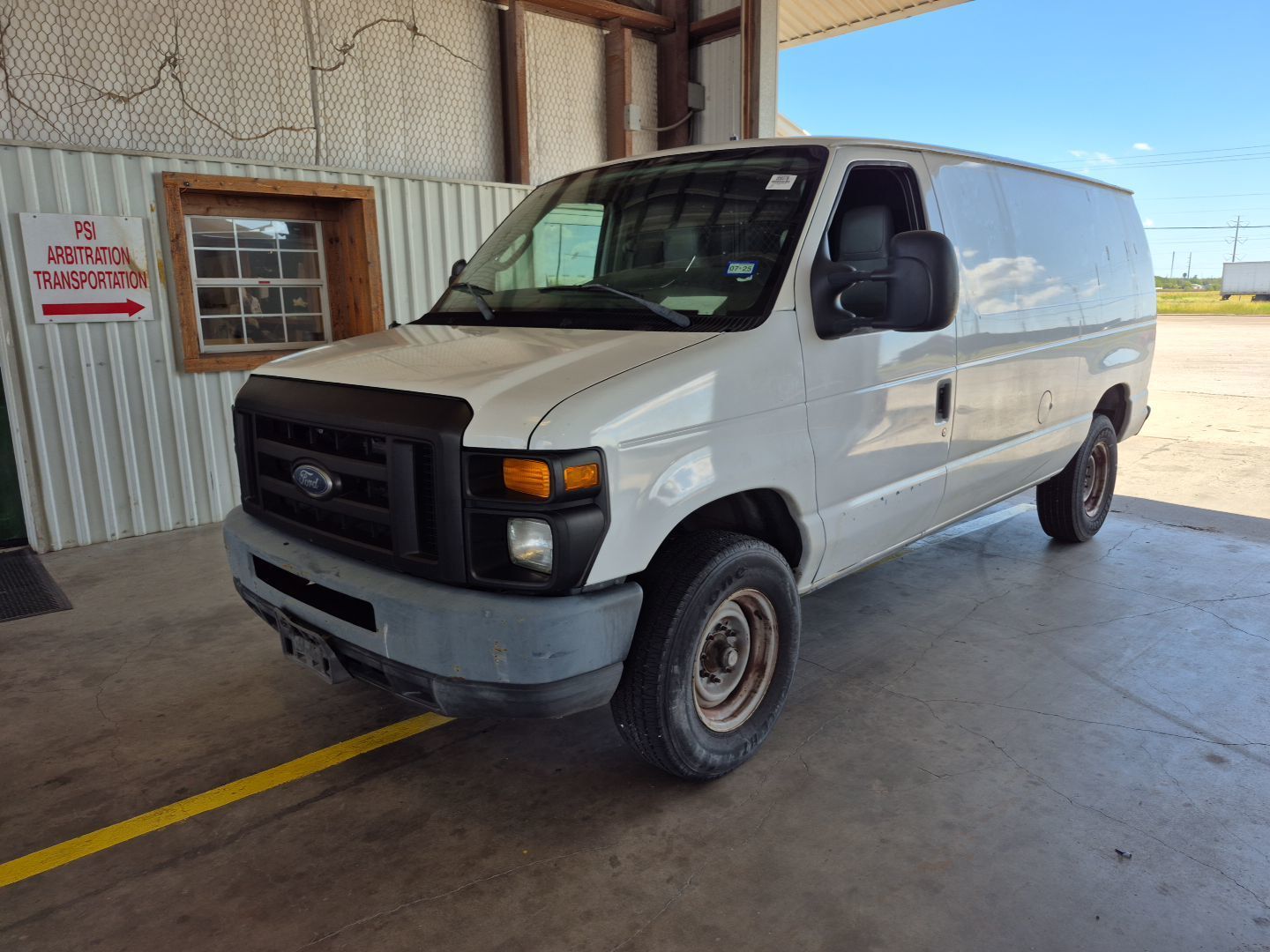 Ford E-350