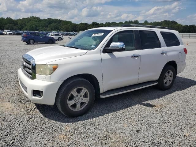 Toyota Sequoia