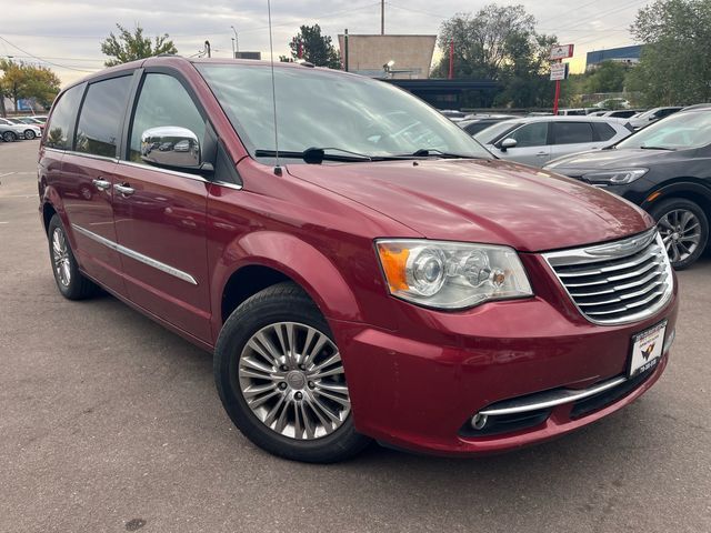 Chrysler Town and Country