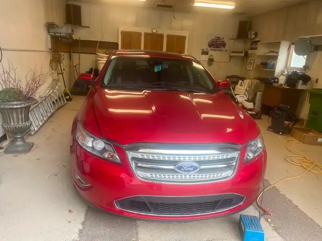 Ford Taurus