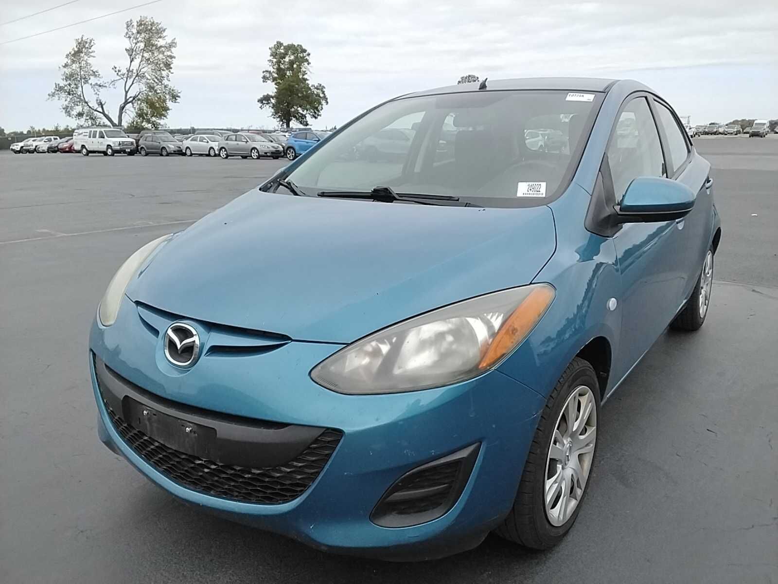Mazda Mazda2