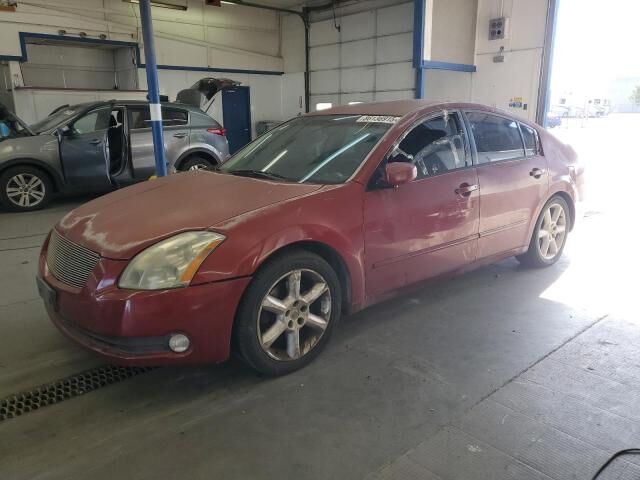 Nissan Maxima