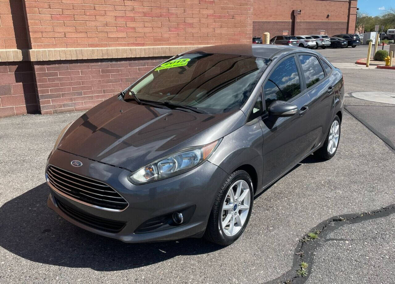 2015 FORD Fiesta