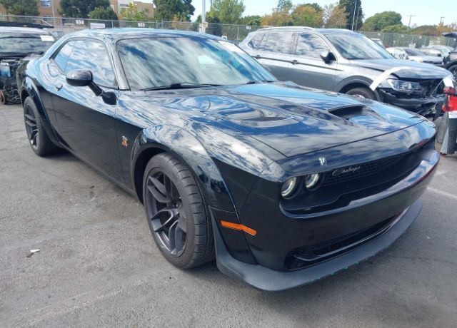 2021 DODGE Challenger