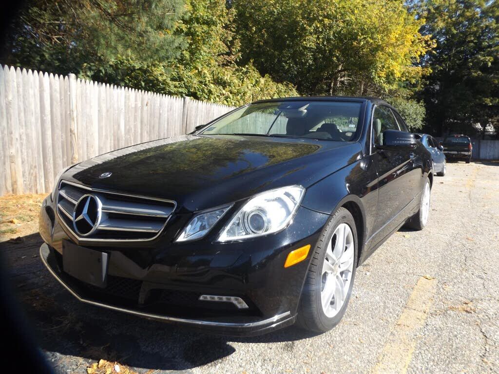 2011 MERCEDES-BENZ E-Class