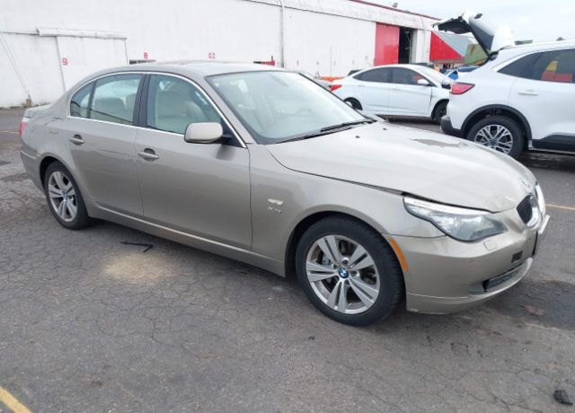 BMW 528i