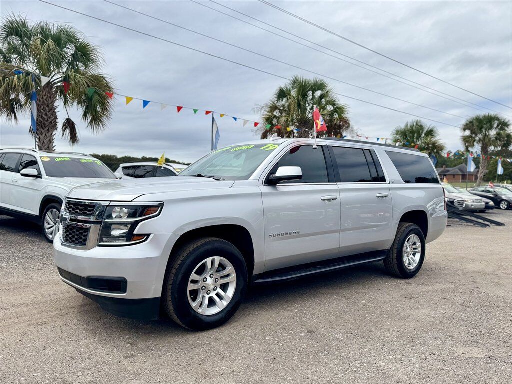 2019 CHEVROLET Suburban