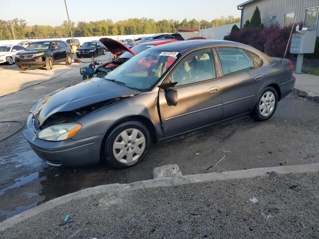 Ford Taurus