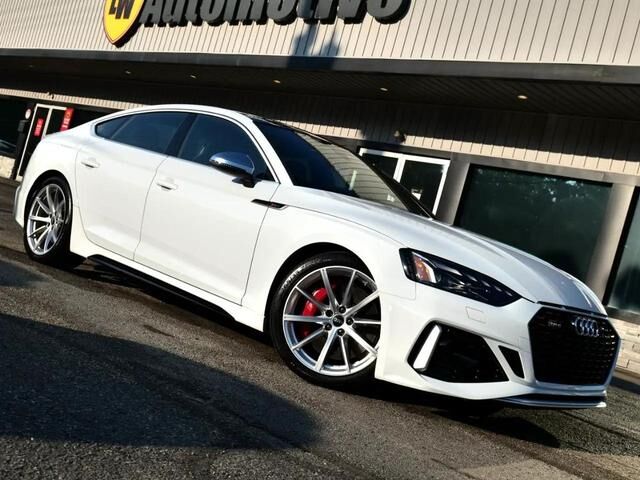 2023 AUDI RS5