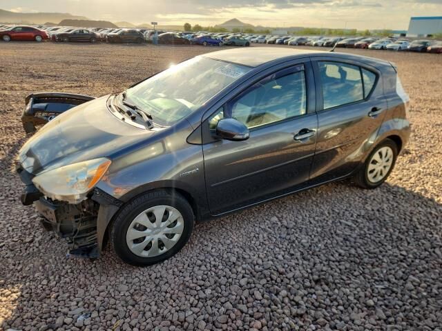 Toyota Prius C
