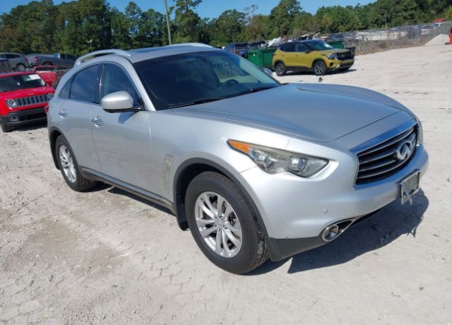 Infiniti FX35