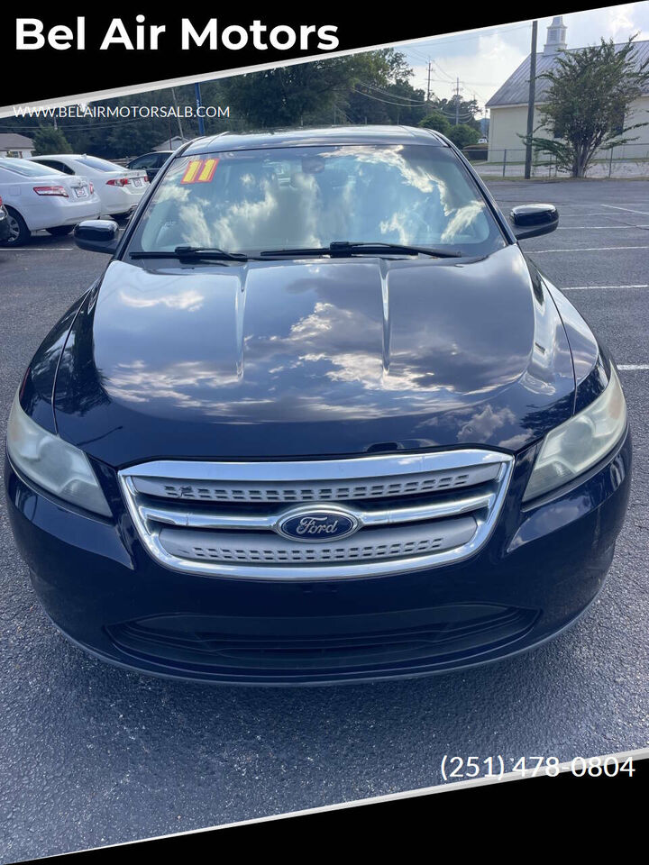 2011 FORD Taurus