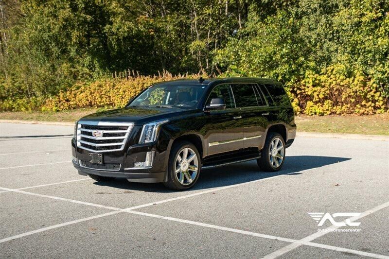 2019 CADILLAC Escalade