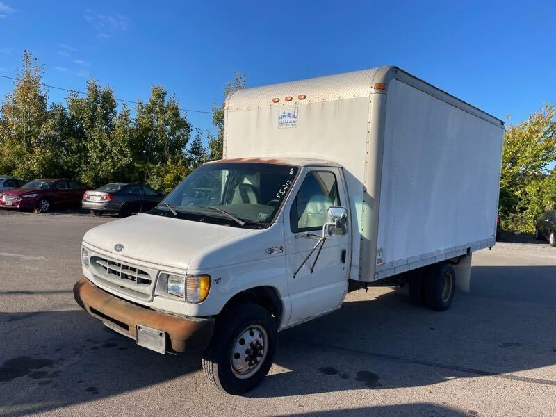 Ford E-350