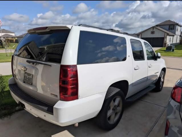 Chevrolet Suburban