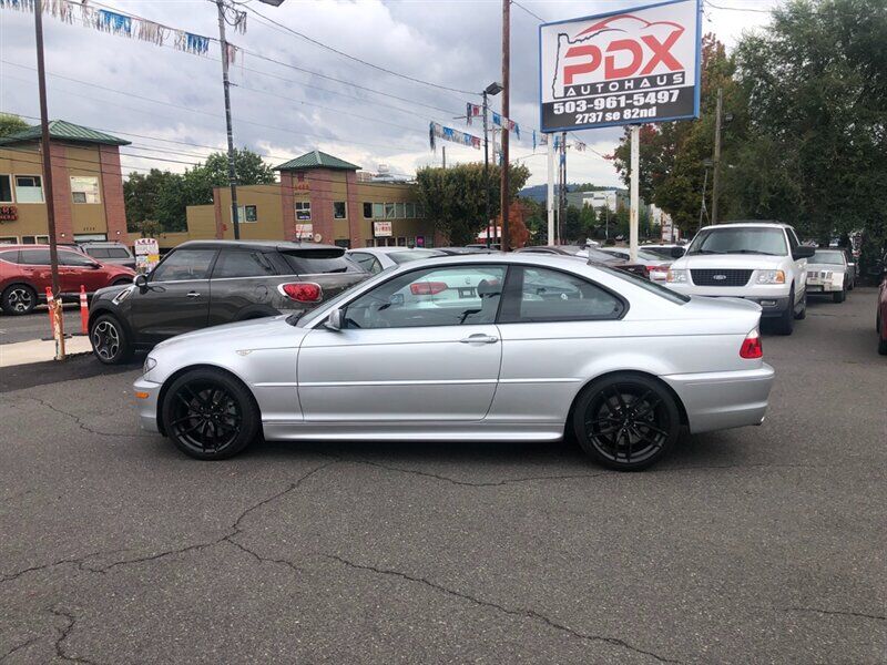 BMW 330i