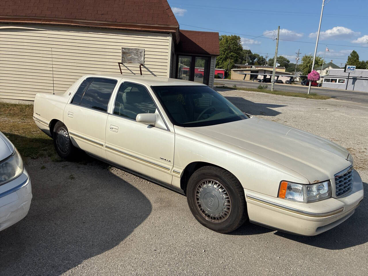 1998 CADILLAC Deville