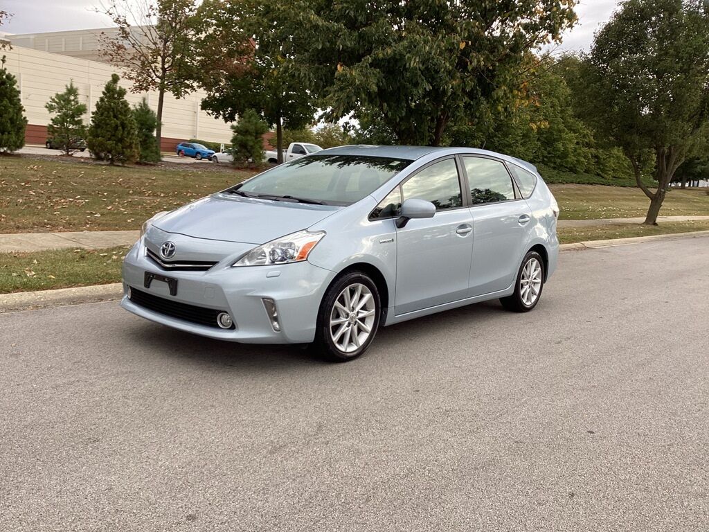 Toyota Prius V