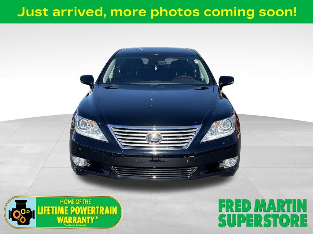 Lexus LS