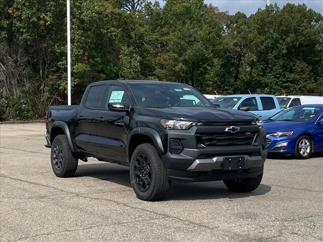 2026 CHEVROLET Colorado