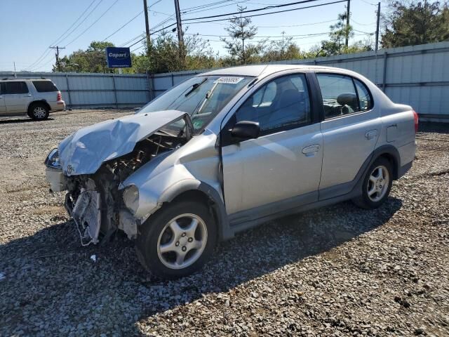 Toyota Echo