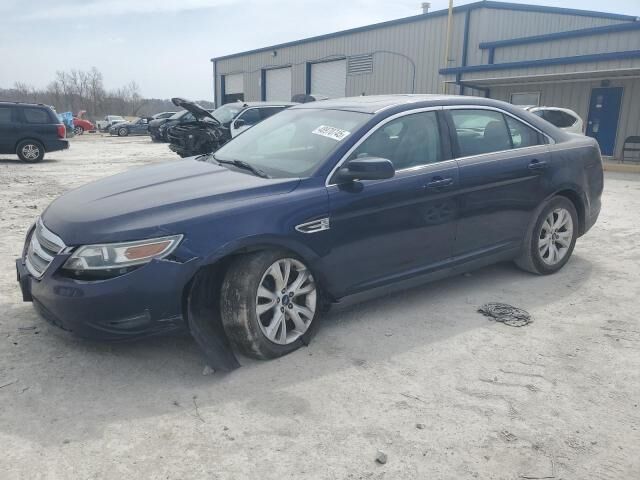 Ford Taurus