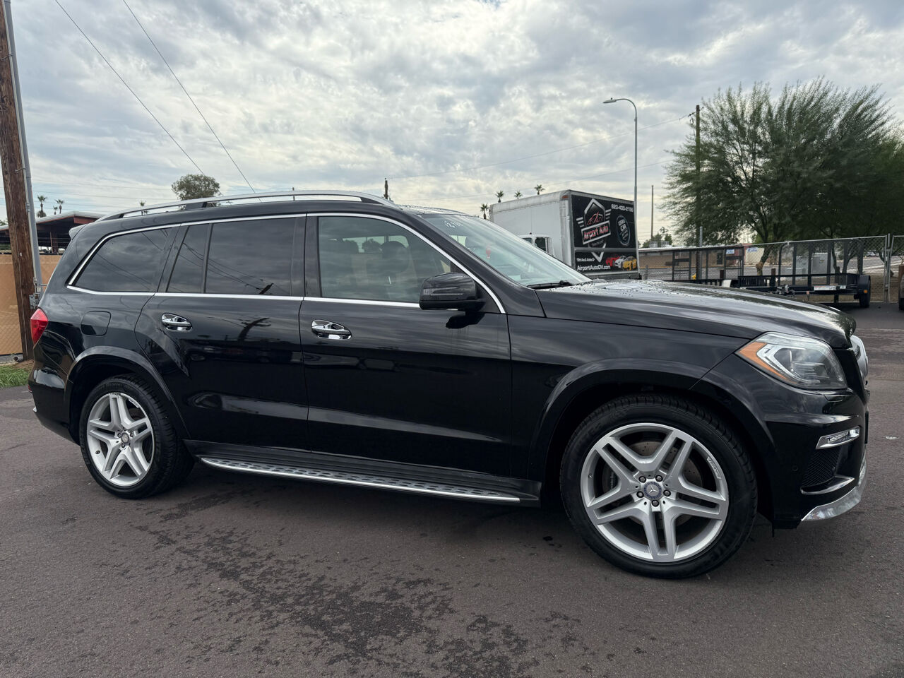 Mercedes-Benz GL-Class