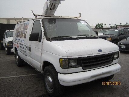 Ford E-350