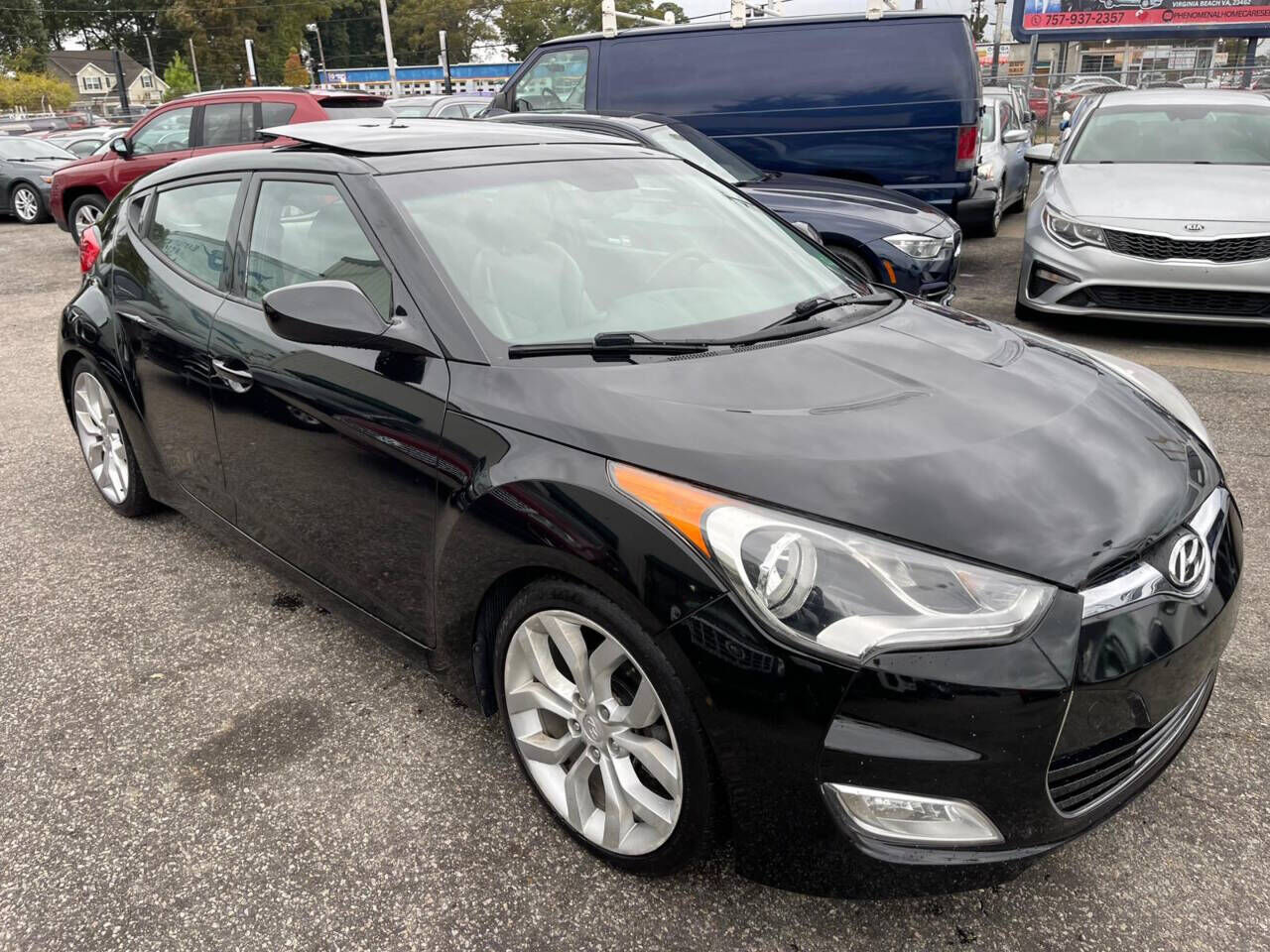 2013 HYUNDAI Veloster