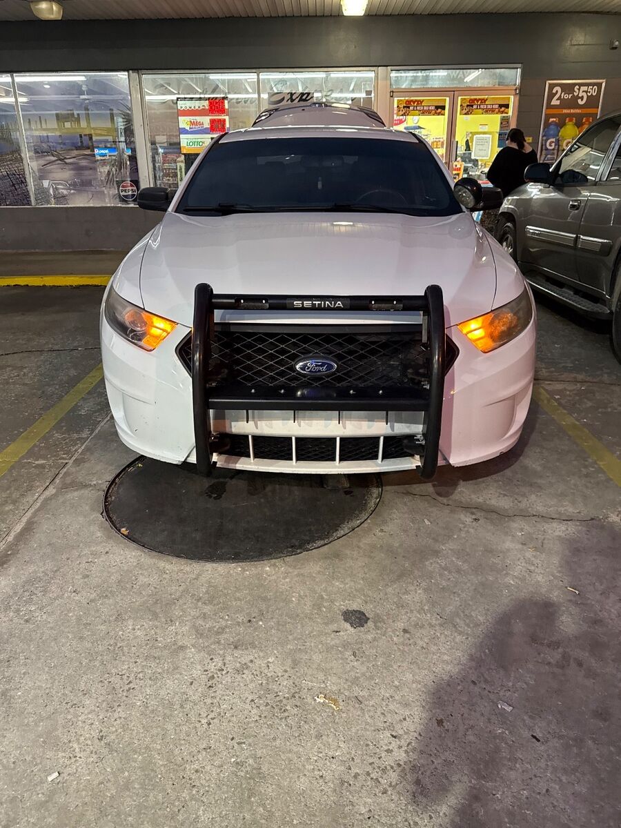 Ford Taurus