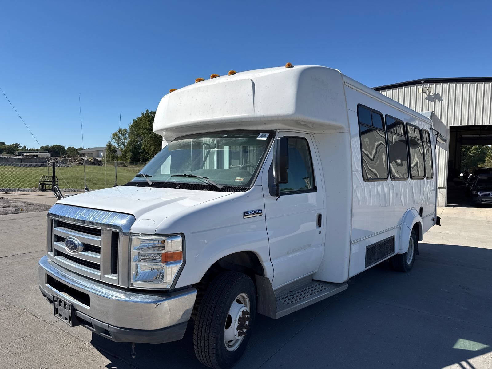 Ford E-450
