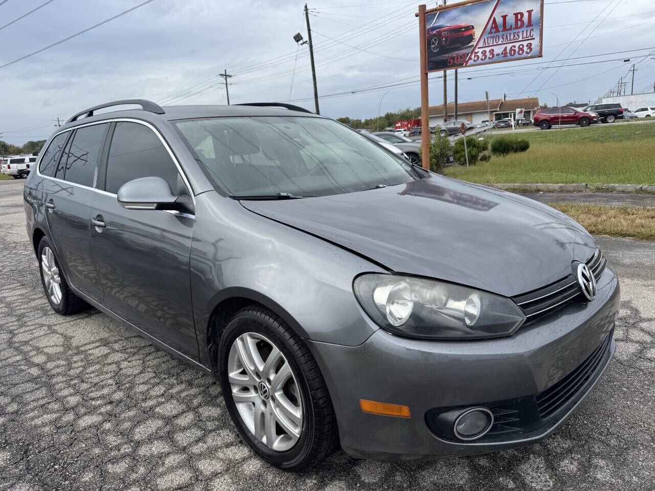 2010 VOLKSWAGEN Jetta Wagon