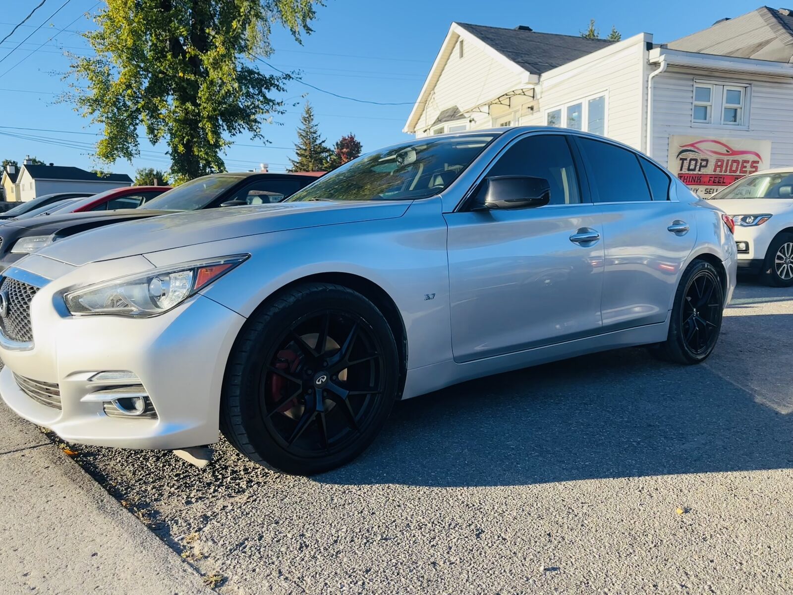 Infiniti Q50