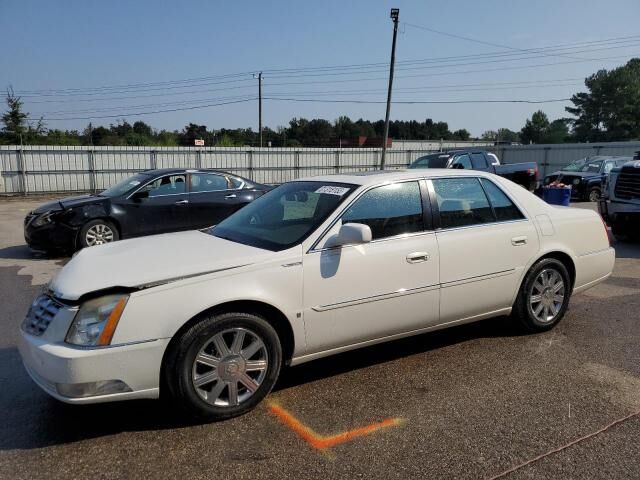 Cadillac DTS