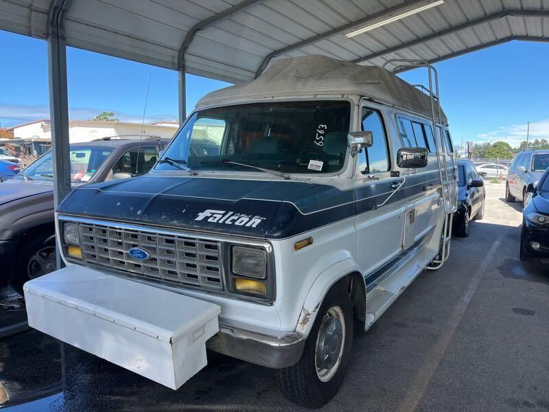 Ford E-350