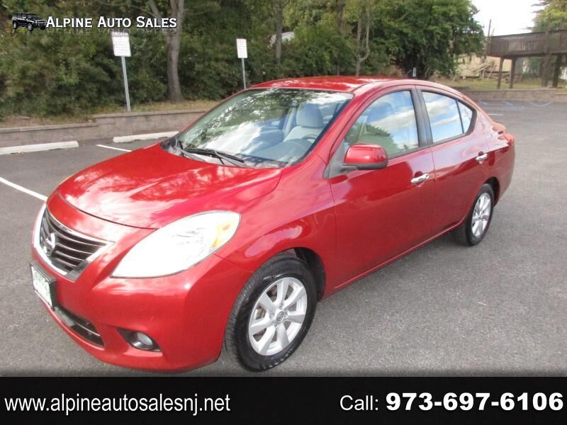 2012 NISSAN Versa