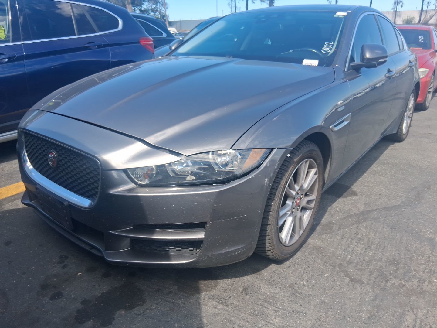 Jaguar XE