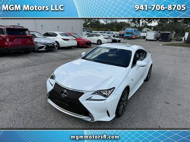 Lexus RC