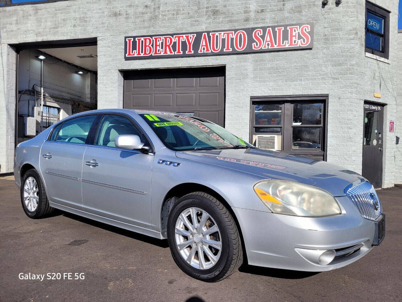 Buick Lucerne