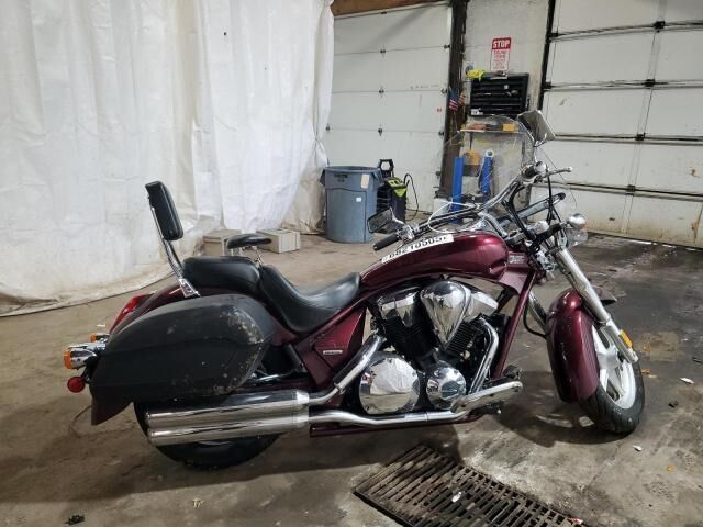 Honda VT1300 (Interstate)